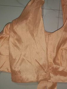 Elegant Peach silk Saree with blause