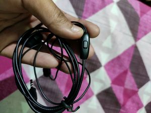 K19 powerful Bass earphone (wired)