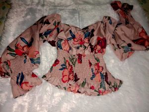 Beautiful Floral Print Sweet Heart Neck Crop Top
