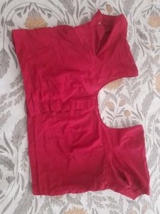 Red color rubia blouse