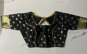 Elegant Black &amp; Gold Saree