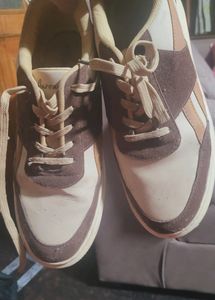The Aurous Brand Formal Unisex Shoes Size 8.5
