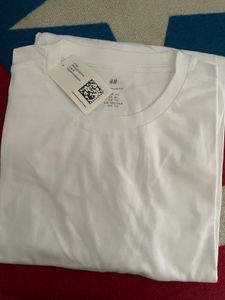 Brand New H&M White T-Shirt