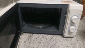 LG Microwave Oven