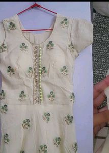 price dropped !!! on ethnic gown