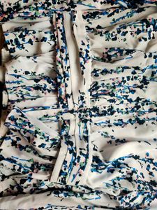 IVES brand TOPS -Size XL.It’s new not even wore even once by my sister.Polyester