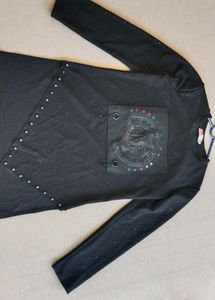 Cute Black Long Sleeve Top