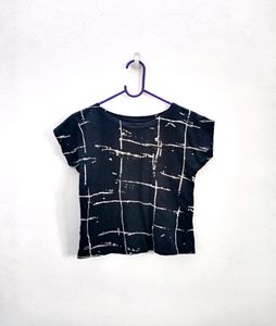 black crop top
