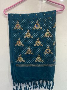 Redium Colour Beautiful Stoles
