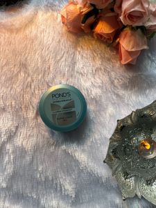 ponds gel moisturiser