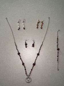 Elegant Necklace Set