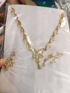 Necklace Unused