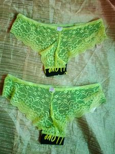 2 Victoria&#39;s Secret PINK Panties