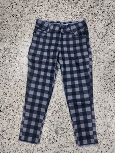 Capri Check pant