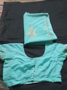 Sea Green Saree With Blouse