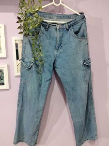 Cargo Jeans