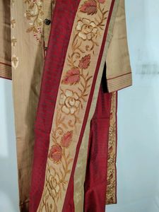 Nude And Maroon Kurta Ser (Women&#39;s)
