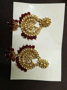earrings with mangtika red