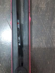 Nova Hair Straightener
