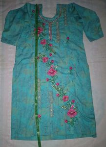 Floral Embroidered Kurta