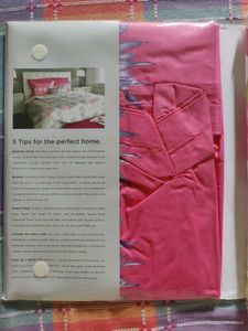 brand new Dreamline Dwell Bed Linen Set