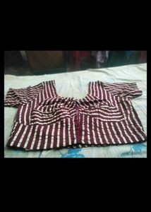 6 Blouses.