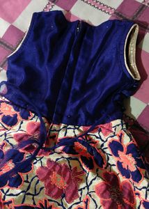Size 18 For 1 Or 2 Years Old Girls Frok Dress Soft Georgette Cloth Material With Flowers