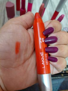 Lip crayon, lipstick &amp; kajal