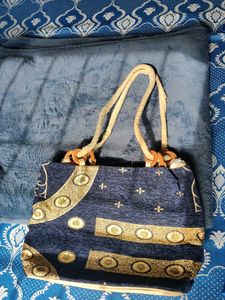 Beautiful Light Weight Cloth Shoulder Bag