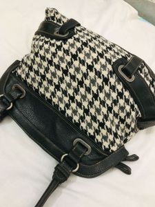 Imported Houndstooth Handbag