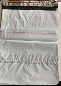 18 SHIPPING BAGS