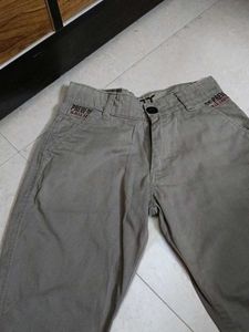 Boy&#39;s Grey Pants