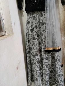 Beautiful Lahenga Choli And Dupatta