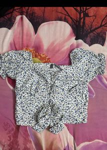 Floral Puff Sleeve Tie Front Top