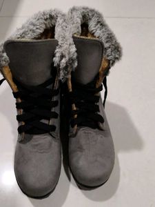 Grey Fur Trim Boots