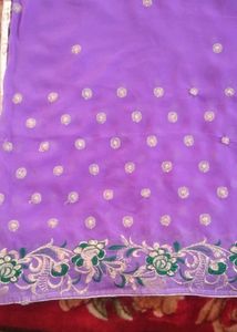 Georgette Sari🥻 Very Good Looking