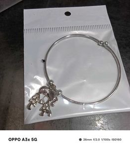 SALE 💗 Charm Bracelet (One Piece) 💗