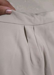 Elegant skin off white Pants
