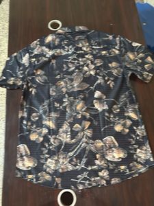 SHEIN New With  Tag ..Floral Print Shirt