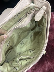 Bag Used 3-4Times (Perfect Condition But Dirty)