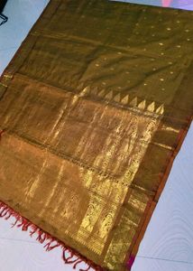 Shinning Gold Colour Pure Kanchi Pattu Saree