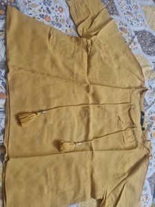 River Island Mustard Top