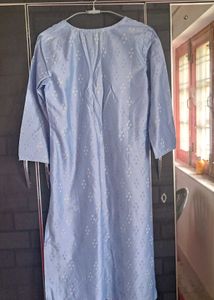 Avaasa Kurti