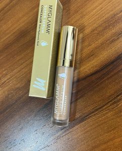 MyGlamm Super Serum Concealer