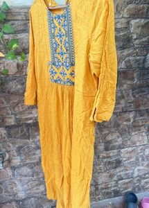 Max embroidery, Kurti