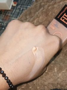 Maybelline New York Fit Me Face Tint👀