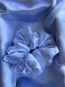 4 Scrunchies