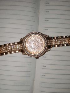 Elegant Rhinestone Wristwatch