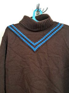 Vintage Brown Turtleneck Sweater