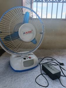 Chargeable Fan With Light